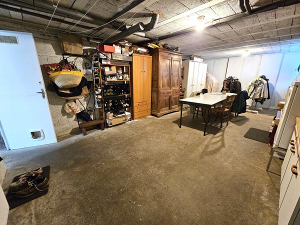 Maison 174m², 4 chambres, 2 bureaux et un sous-sol