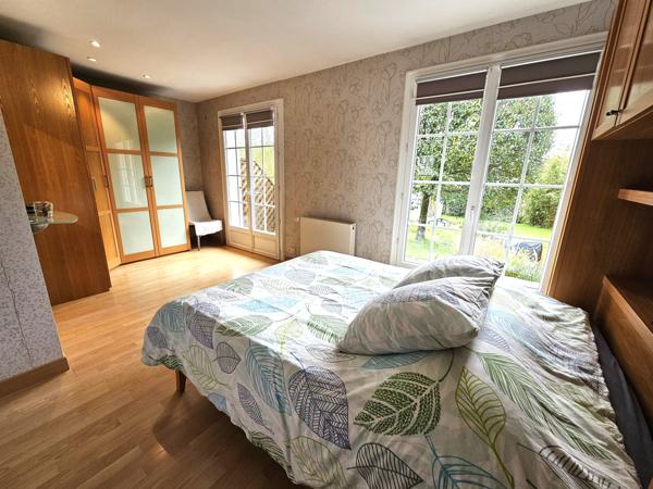 Maison 174m², 4 chambres, 2 bureaux et un sous-sol