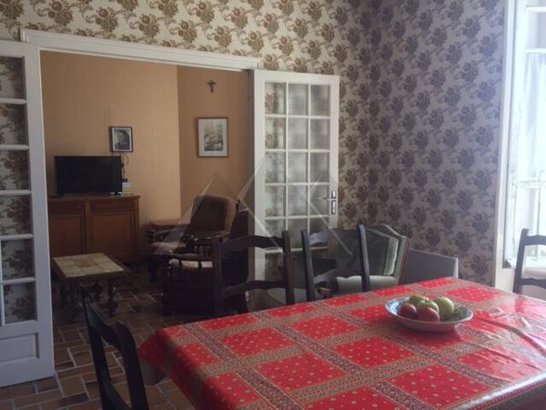 A VENDRE MAISON QUIMPER HYPER CENTRE 2 CHAMBRES ET JARDIN