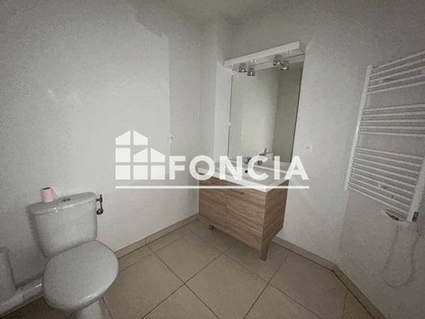 Location Appartement 3 pièces 53.22 m² - ANGLE RUE MARCEAU T RUE DES VIGNES Cogolin 83310