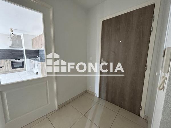 Location Appartement 3 pièces 53.22 m² - ANGLE RUE MARCEAU T RUE DES VIGNES Cogolin 83310