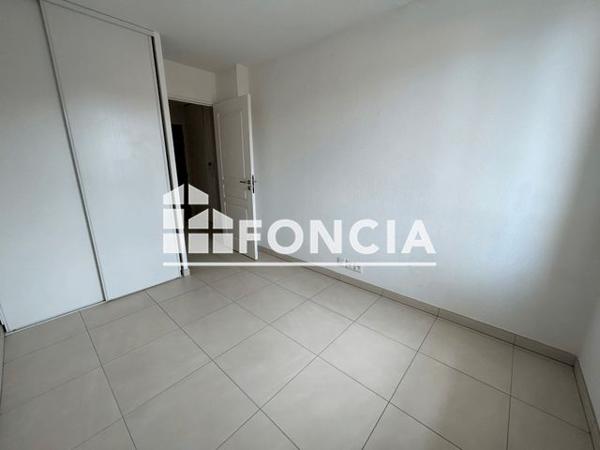 Location Appartement 3 pièces 53.22 m² - ANGLE RUE MARCEAU T RUE DES VIGNES Cogolin 83310