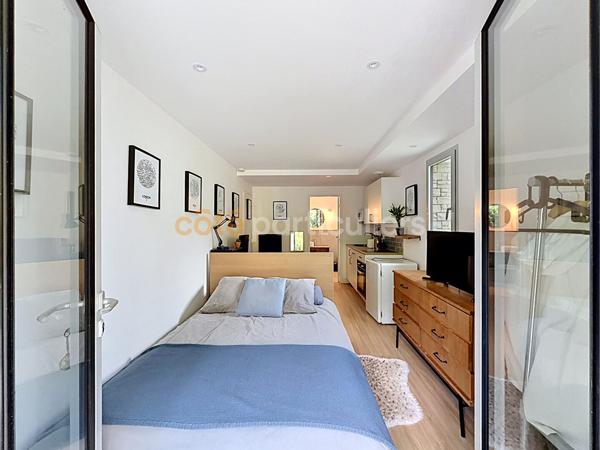 Vente
                Maison170 m² - 7 Pièces -
                    ARBONNE (64210)