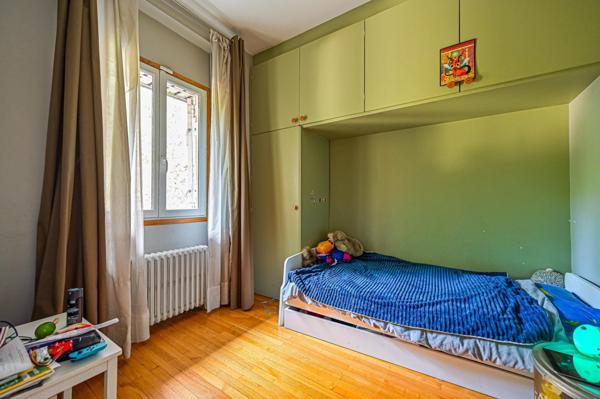 Maisons à vendre à 10 minutes du métro École vétérinaire