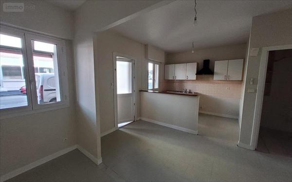 Appartement à vendre à Carhaix-Plouguer dans le Finistère (29270), ref : 29066-1093446
