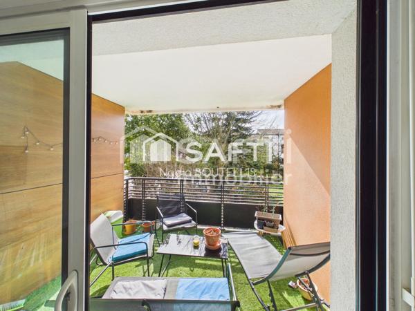 Très bel appartement avec terrasse.