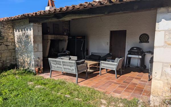 Maison à vendre    7 pièces •  Saujon