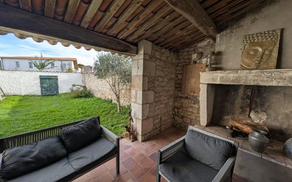 Maison à vendre    7 pièces •  Saujon