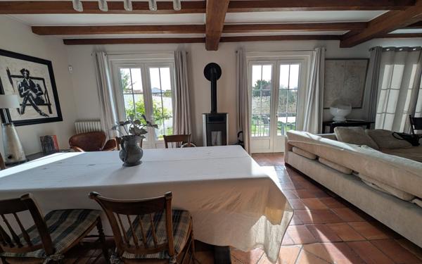 Maison à vendre    7 pièces •  Saujon