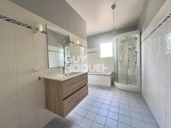 Belle maison familiale de 106 m² sur 1 000 m² de terrain - La Hume