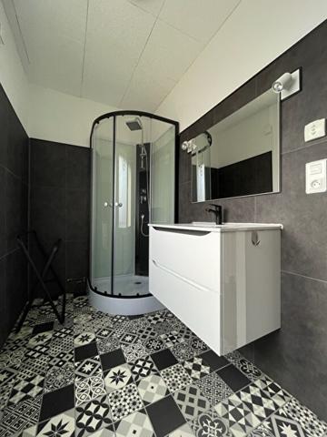 Maison rive gauche !