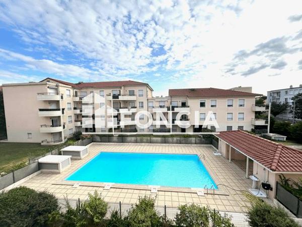 Location Appartement 2 pièces 35.5 m² - 8 BIS RUE HUGUES GUERIN Lyon 69008