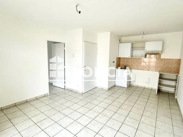 Location Appartement 2 pièces 35.5 m² - 8 BIS RUE HUGUES GUERIN Lyon 69008