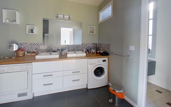 Appartement à vendre    6 pièces • 182,20 m2 Lyon 4