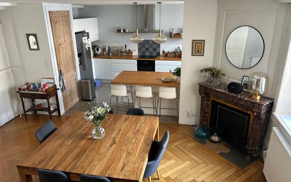 Appartement à vendre    6 pièces • 182,20 m2 Lyon 4