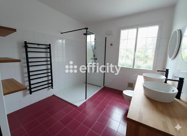 Maison 7 pièces - 200 m² Exclusivité efficity