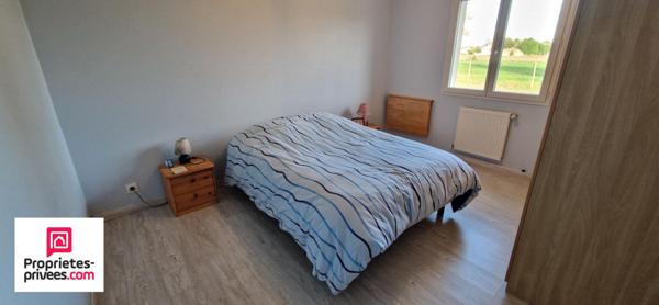 Maison  de plain-pied - 160 m2 - 6 chambres  - Garage double - Terrain 2400 m2 au calme