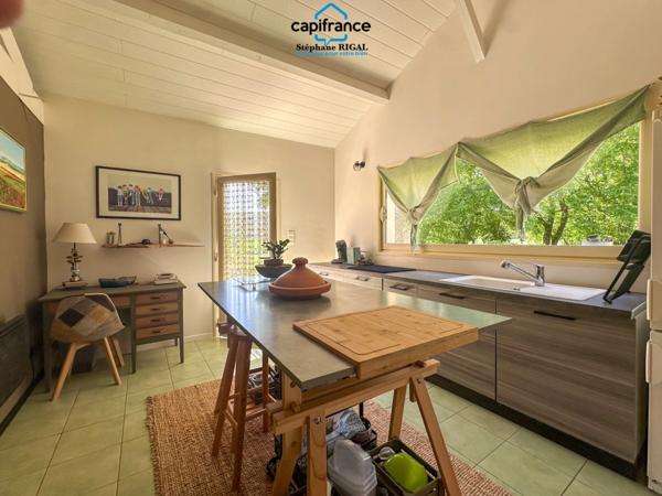 Propriete à vendre 6 pièces proche de MONTCUQ (46), moulin et dépendances sur terrain de 1,67 ha