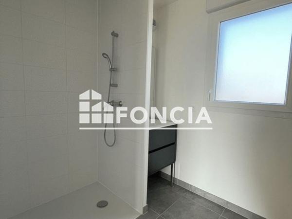 Location Appartement 3 pièces 63.7 m² - 140 RUE GAMBETTA Saint Jean De La Ruelle 45140