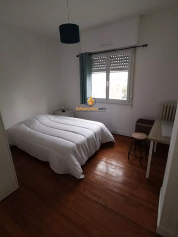 Location                                                      Appartement
                        
                     4 pièces                      77 m2                     à Pau