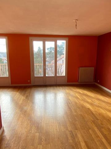 Appartement · Location Bron (69500) 3 pièces · 82m²
