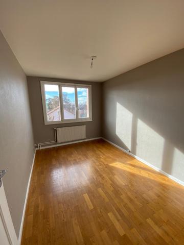 Appartement · Location Bron (69500) 3 pièces · 82m²
