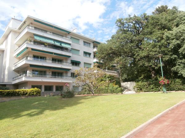 A louer appartement de type 3 avec terrasse à Marseille - (13012) Saint Barnabé