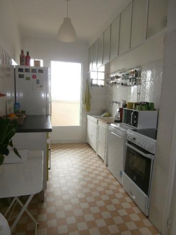 A louer appartement de type 3 avec terrasse à Marseille - (13012) Saint Barnabé