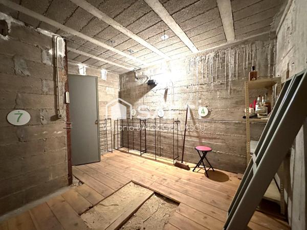 Accès privatif par l'ascenseur, gage d'élégance et exclusivité!