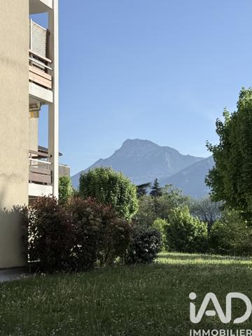 Appartement à vendre 4 pièces 89 m² Saint-Égrève