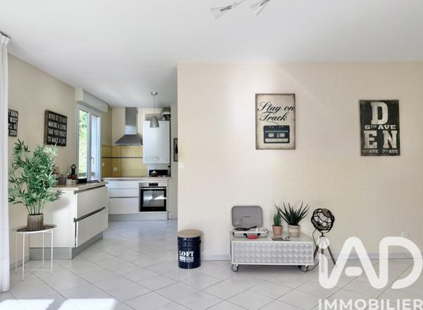 Appartement à vendre 4 pièces 89 m² Saint-Égrève
