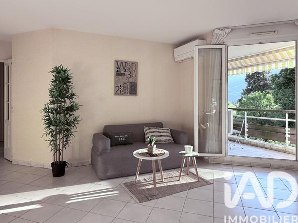 Appartement à vendre 4 pièces 89 m² Saint-Égrève