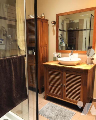 Immeuble LAON hyper centre commerce avec showroom + maison familiale (377 m2)