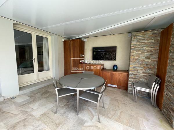 Maison T7 à vendre - 223 m² (réf : ALG26156)