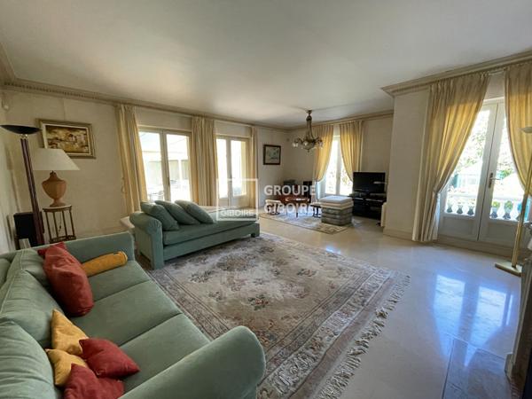 Maison T7 à vendre - 223 m² (réf : ALG26156)