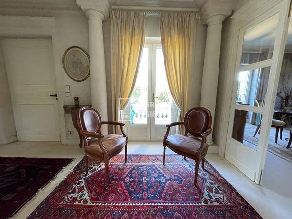 Maison T7 à vendre - 223 m² (réf : ALG26156)