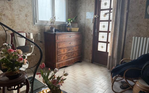 Maison à vendre    7 pièces •  Meschers-sur-Gironde