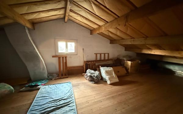 Maison à vendre    7 pièces •  Meschers-sur-Gironde