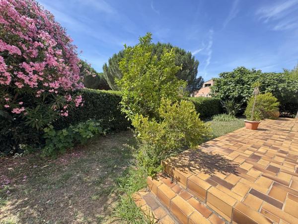 Vente                                                      Maison
                        
                     3 pièces                      91 m2                     à La Londe-les-Maures