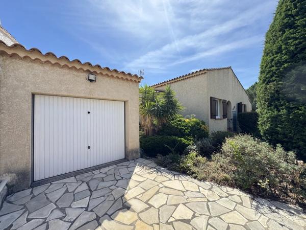 Vente                                                      Maison
                        
                     3 pièces                      91 m2                     à La Londe-les-Maures
