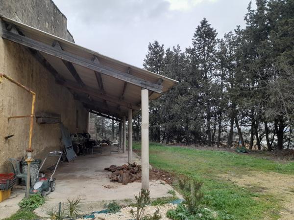 LOCAL EN PIERRE D ENVIRON 260 M²