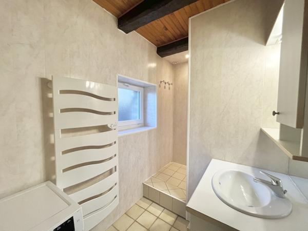 Maison à louer |  Poullaouen |  6 pièces | 84 m²