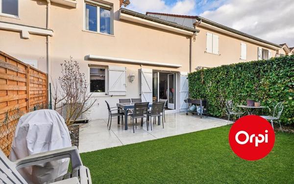 Appartement à vendre    4 pièces • 85,76 m2 Saint-Priest