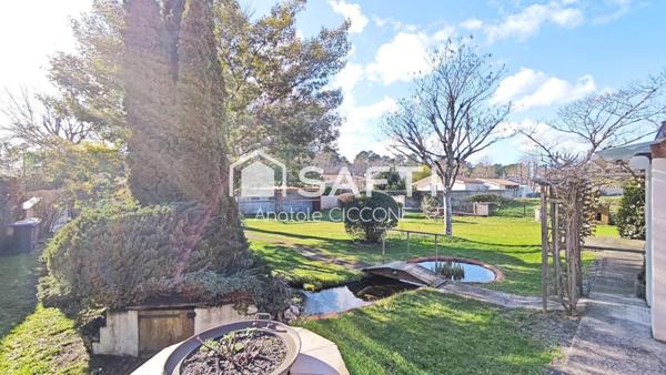 Maison traditionnelle avec grand jardin paysagé - sans vis-à-vis
