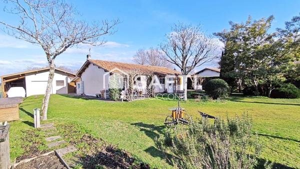 Maison traditionnelle avec grand jardin paysagé - sans vis-à-vis