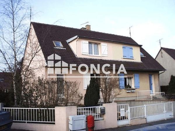 Location Maison 5 pièces 102.71 m² - 18 BIS RUE DES PETITS CHAMPS Luisant 28600