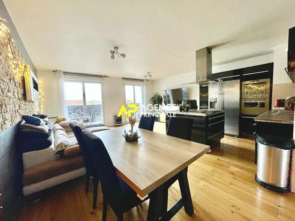 Argenteuil Centre-Ville, Appartement 5 pièces 3 chambres 80 m2 avec balcons et parkings €265 000 ** - Référence 4500