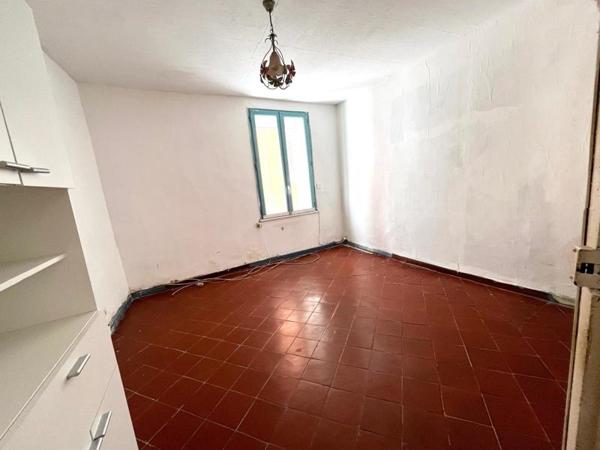 Maison à vendre 65 000 € Béziers 3 p 56 m² DPE E