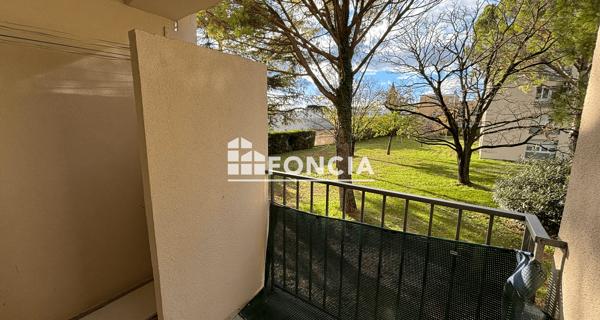 Location Appartement 5 pièces 84.06 m² - Pierrelatte 26700