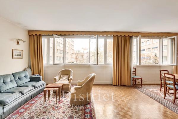 # Appartement – 80m² – Paris 15ème